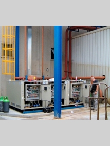 Triple refrigeration unit in customer-specific split version